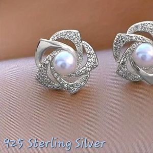 925 Sterling Silver Plated rotating flower. Boutique New. Pretty! 🏷SALE